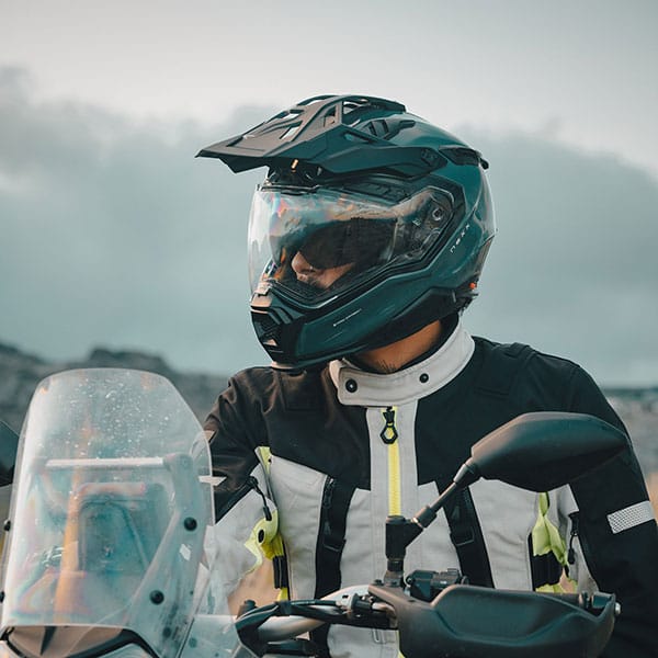 Best Helmet Riding Helmets